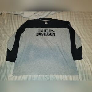 Harley-Davidson Gray and Black Long Sleeve Tee
